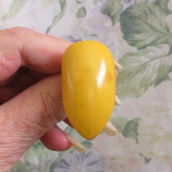 Art Deco BAKELITE Convertible Dress Clip ~ 1930s Egg Yolk Yellow Bakelite Clip - Picture 6 of 15